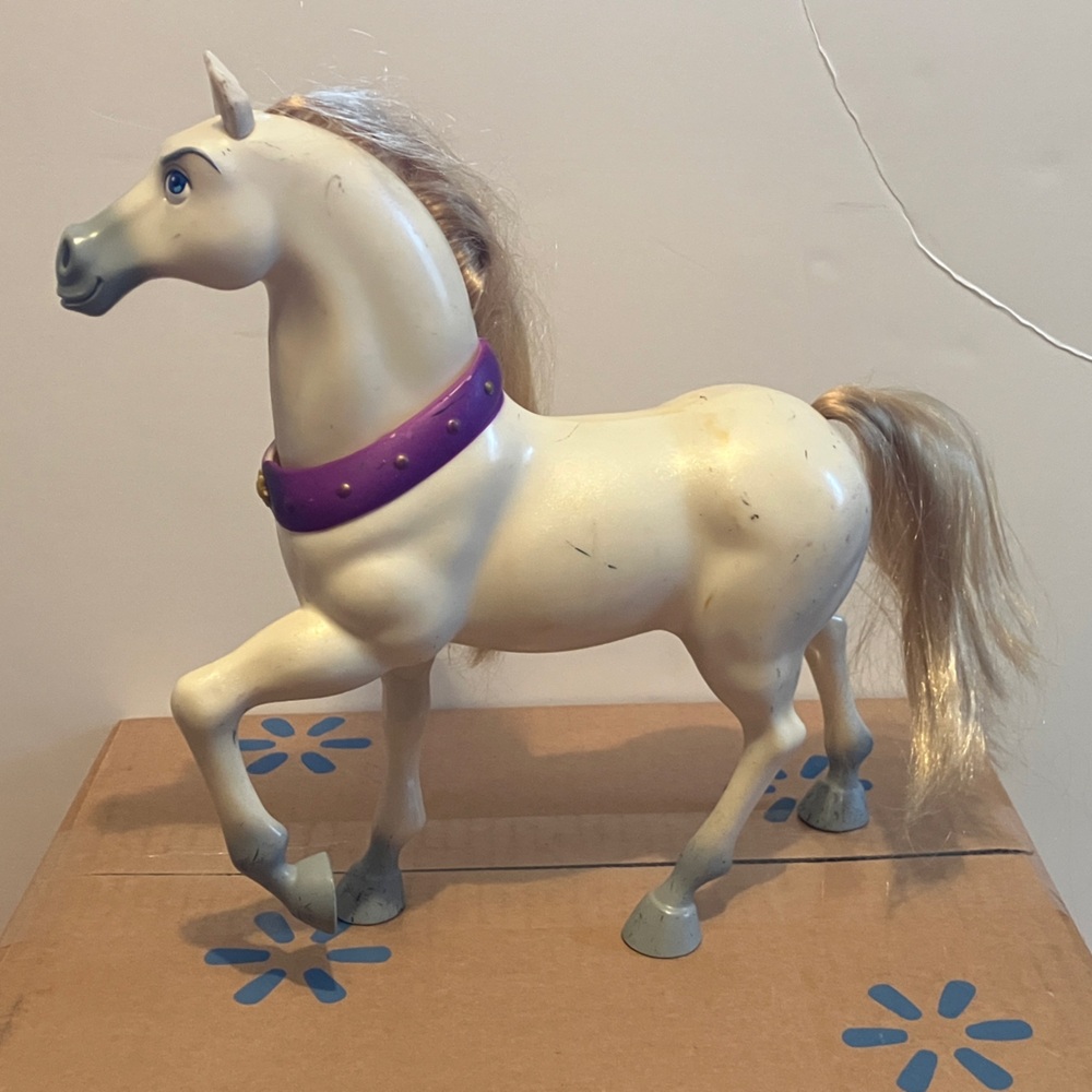 3/$10 🐹Rapunzel Horse